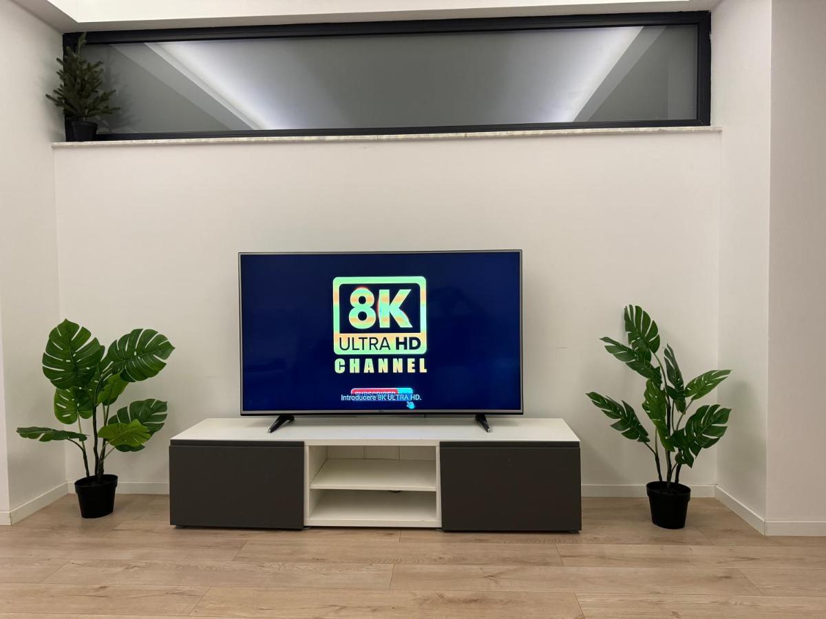 Warm Hotel Apartment Бухарест Экстерьер фото