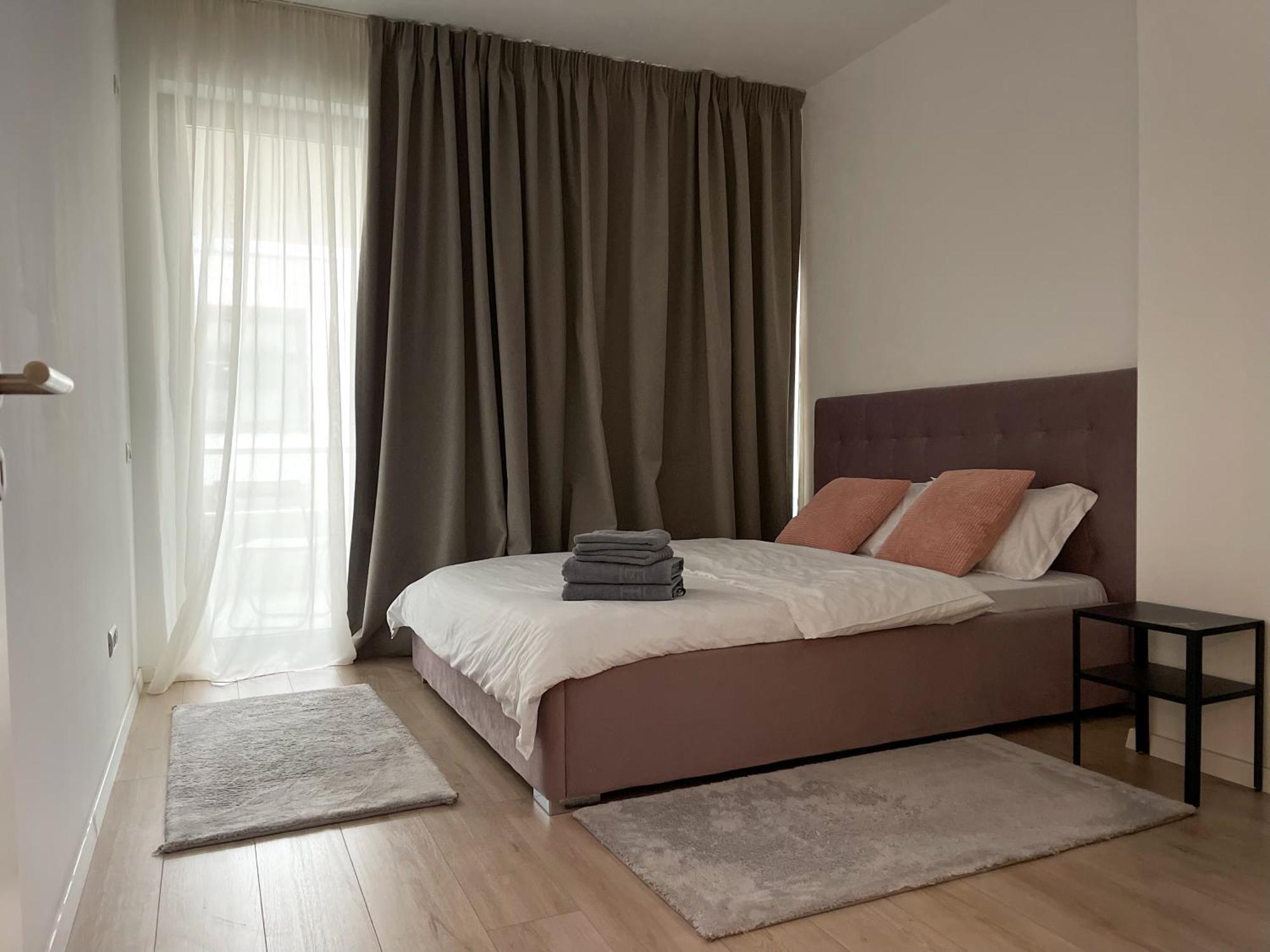 Warm Hotel Apartment Бухарест Экстерьер фото