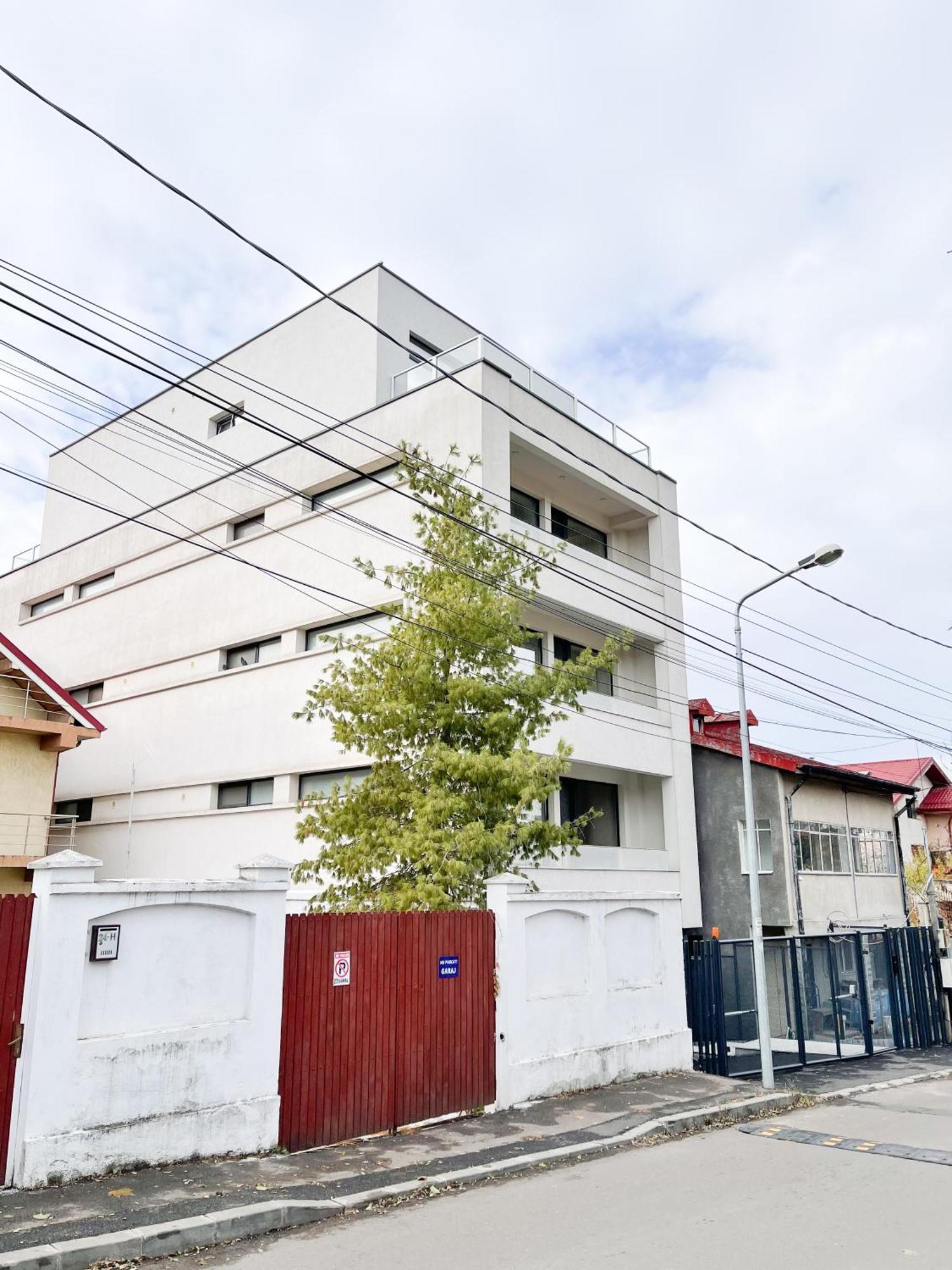 Warm Hotel Apartment Бухарест Экстерьер фото